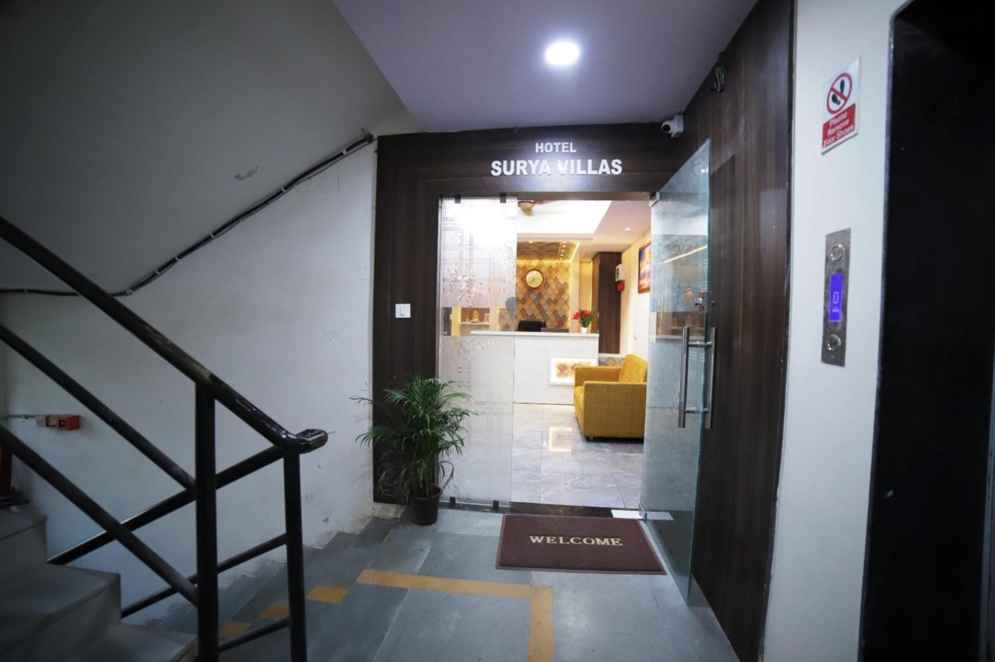 Hotel Surya Villa Ahmedabad Esterno foto